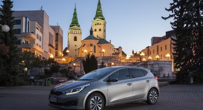 Стильный Kia ceed 2016 модельного года доступен в Украине по цене от 414 400 грн.*