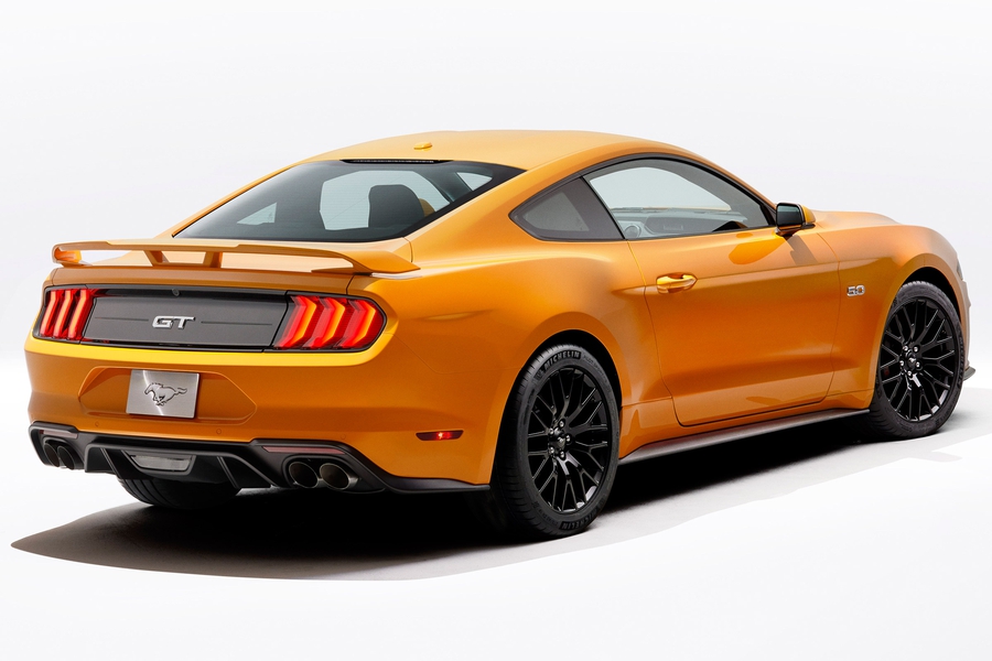 Ford mustang 3 поколения