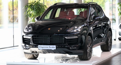 В Україні презентовано нові версії Porsche Cayenne