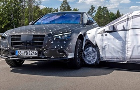 Mercedes-Benz проводить краш-тести автомобілів інших брендів, щоб зробити свої моделі безпечнішими
