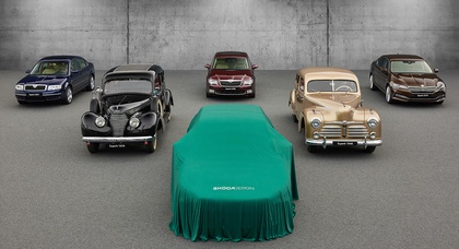Skoda intrigues with new 2024 Superb: novelty was shown under blanket beside previous generations