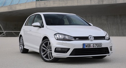 Volkswagen Golf подорожал и получил R-Line-пакеты