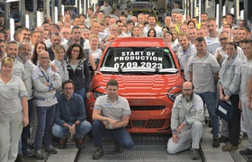 Der neue Fiat 600e ist im polnischen Werk Stellantis in Serie gegangen