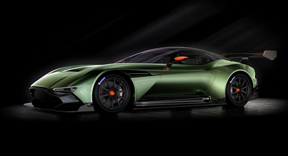 Покупателей суперкара Aston Martin Vulcan заставят тренироваться на симуляторе