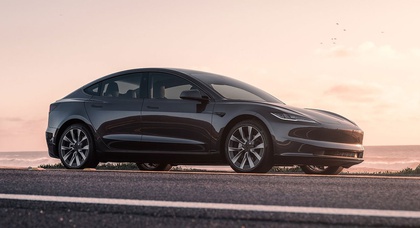Tesla випадково злила подробиці про нову Model 3 Performance