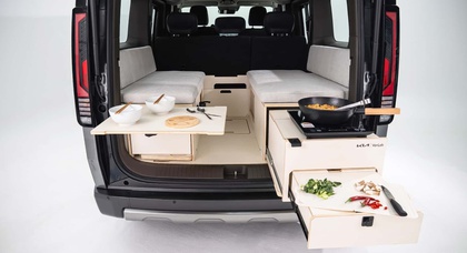 Kia PV5: VanLab präsentiert modulares Camper-Kit für Elektro-Transporter