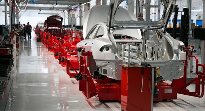Tesla построит в Европе «Гигафабрику 2»