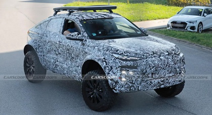 Audi Q6 Sportback e-tron off-road prototype gespot tijdens tests