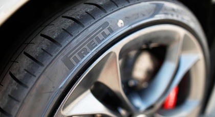 Le prochain véhicule électrique d'Aston Martin sera équipé de pneus Pirelli Cyber Tires capables de communiquer avec l'ordinateur du véhicule