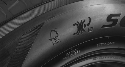 Jaguar Land Rover ist der erste Automobilhersteller, der die FSC-zertifizierten Reifen von Pirelli in großem Umfang in seinem Fahrzeugportfolio einsetzt