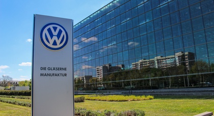 Volkswagen планирует сделать заправки для электромобилей автоматическими