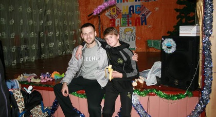 «АвтоАльянс Киев» поздравил детей с Новогодними праздниками!