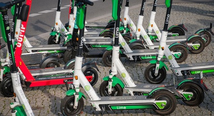 Fire hazard: Madrid bans e-scooters on public transport
