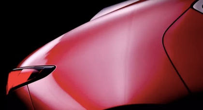 Mazda показала новую «тройку» на видео