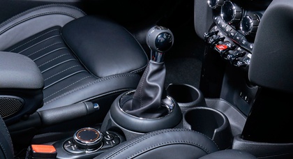 Mini boss confirms the end of manual transmissions