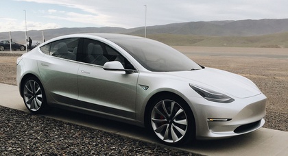 Новые заказчики Tesla Model 3 подождут до 2018 года