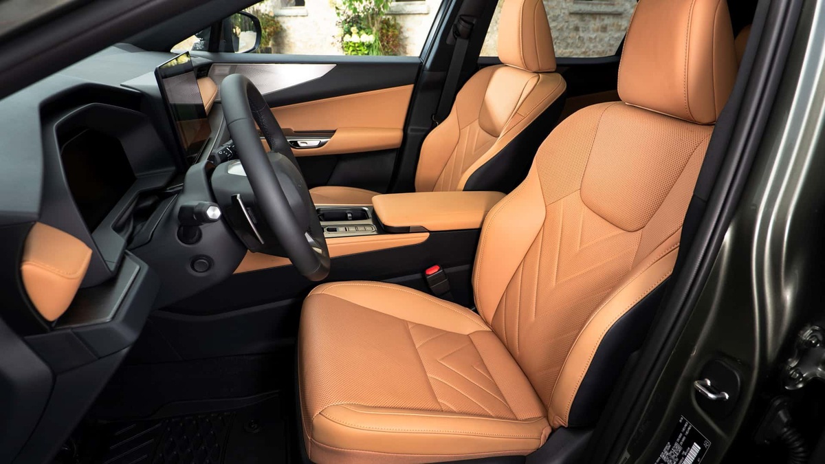 Interior front seats of the 2027 NX