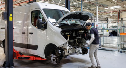 Renault предлагает переоборудовать старые дизельные фургоны Master в электромобили