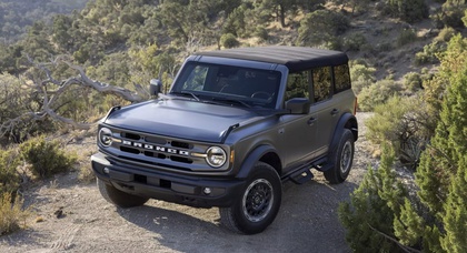 2025 Ford Bronco brings back $38K base model with steel disks