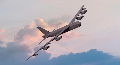 Nach mehrjähriger Diskussion hat sich die US-Luftwaffe für die Bezeichnung des B-52 Stratofortress-Bombers mit den neuen Rolls Royce F130-Zivilmotoren entschieden