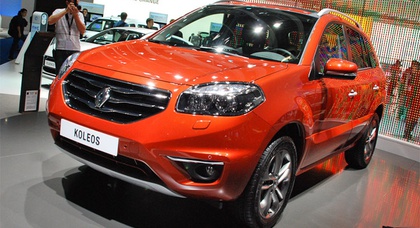 Renault показала две обновлённые модели