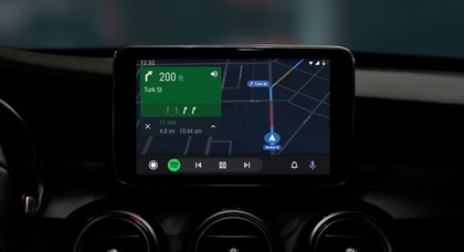 Das Android Auto-Update hat zu einem bösen Fehler in Google Maps geführt - die Navigation funktioniert noch, nachdem man das Auto verlassen hat
