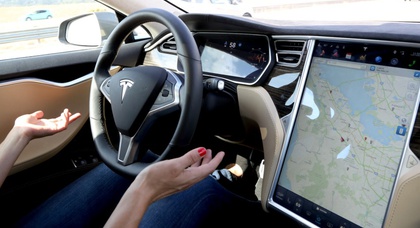 Tesla начала выпускать автомобили с полноценным автопилотом (видео)