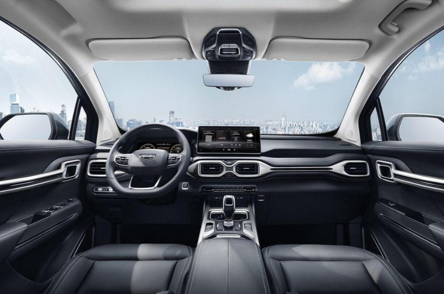 Geely tiggo 8