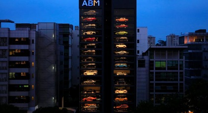 Крупнейший вендинговый автомат для автомобилей