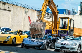 Филиппинская таможня уничтожила 21 машину, включая новый McLaren 620R за 1,2 миллиона долларов