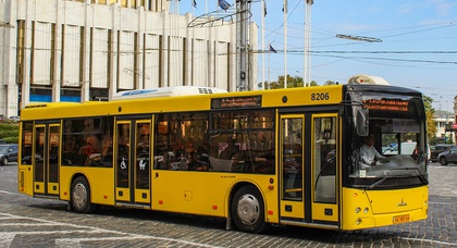 В Украине будут бесплатно обучать женщин-водителей городских автобусов