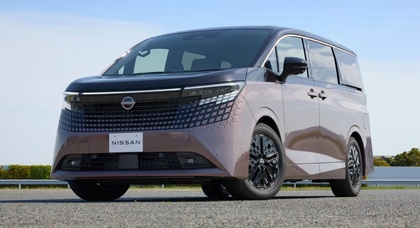 Nissan представил новый Elgrand: минивэн с гибридной силовой установкой и полным приводом