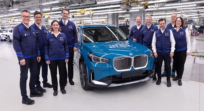 BMW factory produces more than 100,000 all-electric cars in a year for the first time