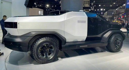 China's IAT T-Mad electric pickup truck: a futuristic rival to Tesla's Cybertruck