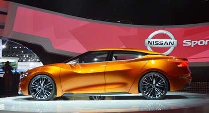 Компания Nissan представила наследника «Теаны» и два ретро-купе (48 фото)