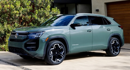 Volkswagen Atlas Cross Sport 2027 отримав 281-сильний двигун і новий салон