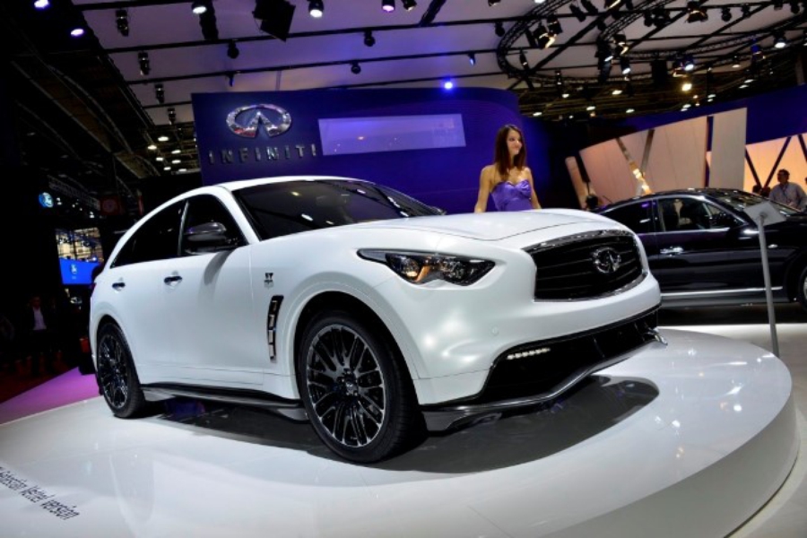 Infiniti fx50 vettel edition