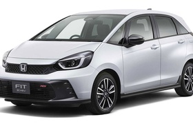 Compact hatchback Honda Fit received a "spicy" version of the RS