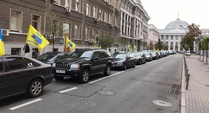 Протестующие пользователи авто с иностранной регистрацией обратились к правительству Литвы