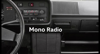 От «кассетников» до управления жестами — как менялись магнитолы VW Golf