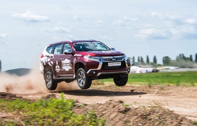 Mitsubishi Pajero Sport: киевский мастер-класс от победителя "дакара"