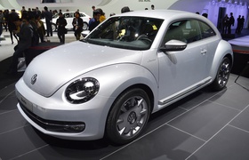 Volkswagen Beetle стал аксессуаром для iPhone