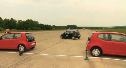 Параллельная парковка — новый рекорд Гиннеса (видео)