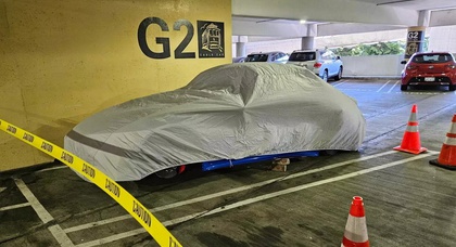 Des voleurs dérobent les roues d'une Acura NSX Type S à l'aéroport de San Francisco, causant d'importants dégâts
