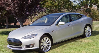 Tesla расширила список опций для Model S
