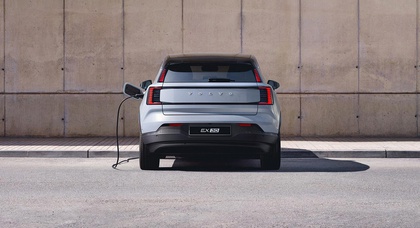 Volvo-Elektroautofahrer erhalten Zugang zu 12.000 Tesla-Superchargern in den Vereinigten Staaten, Kanada und Mexiko, da Volvo Cars den nordamerikanischen Ladestandard einführt