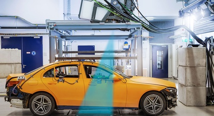 Mercedes-Benz hat das erste Röntgen-Crashtest-Video der Welt aufgenommen