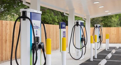 bp pulse teams up with LAZ parking in the USA to build chargers