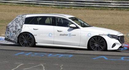 2024 Mercedes-Benz E-Class Estate Spotted Testing at Nürburgring