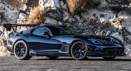 Dodge поставила крапку в історії Viper — легендарний спорткар не повернеться